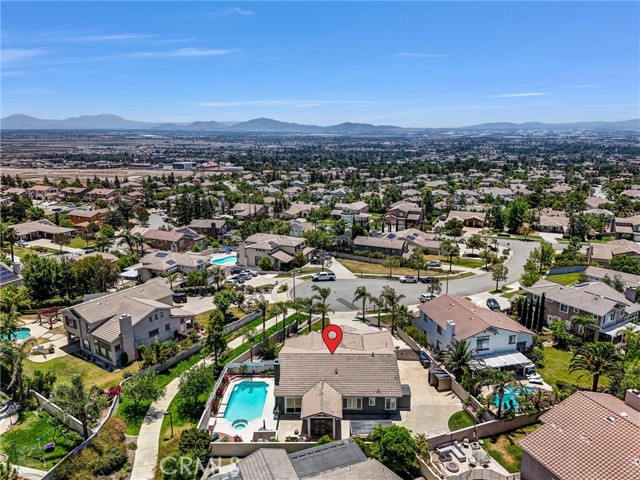 5520 Meadowbrook Court, Rancho Cucamonga CA: https://media.crmls.org/medias/122f2894-3f89-4453-9b1b-1b9f2b629668.jpg
