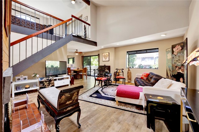 Detail Gallery Image 5 of 47 For 456 E San Jose Ave #B,  Burbank,  CA 91501 - 2 Beds | 2 Baths