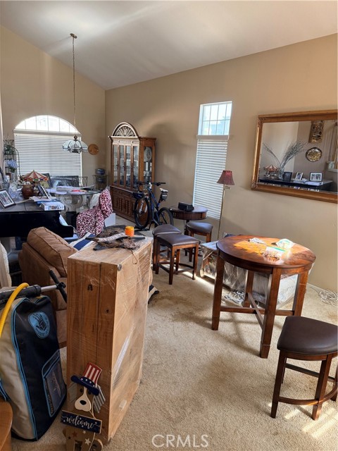 6614 Manzanita Court, Chino CA: https://media.crmls.org/medias/122fbed5-9c09-4282-b14a-f34572a62e2f.jpg