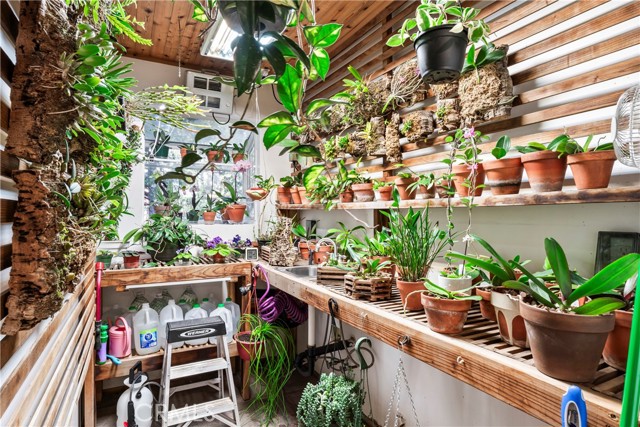 Detail Gallery Image 20 of 35 For 2313 Spring Oak, Running Springs,  CA 92382 - 3 Beds | 2/1 Baths