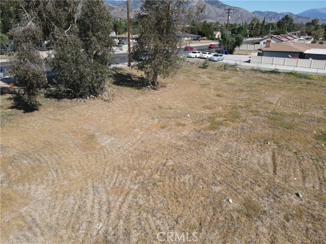 6909 Victoria Avenue, Highland, California 92346, ,Commercial Lease,For Rent,6909 Victoria Avenue,CRIV23198008