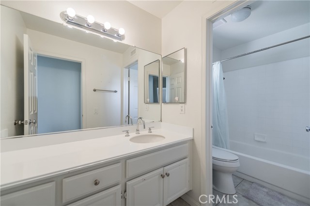 Image 18 of 24 For 28105 Hollyberry Lane