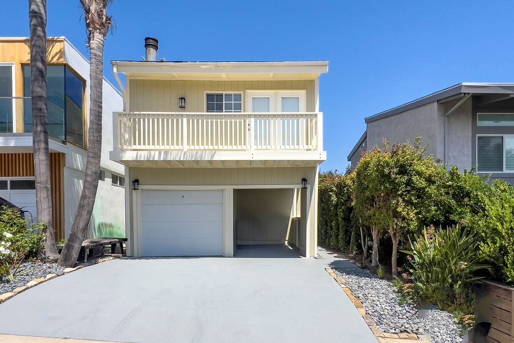 Detail Gallery Image 16 of 28 For 922 Tia Juana St, Laguna Beach,  CA 92651 - 3 Beds | 2 Baths