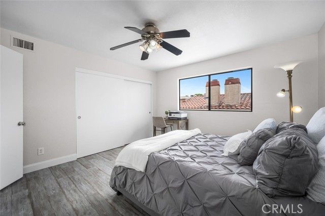 Image 23 of 71 For 4316 Lincoln Plaza Way