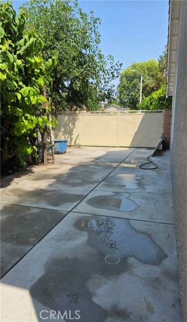 130 Ashbrook Lane, Pomona CA: https://media.crmls.org/medias/1231e3bc-eda8-4e7f-b27c-a9d8aa66e5a1.jpg