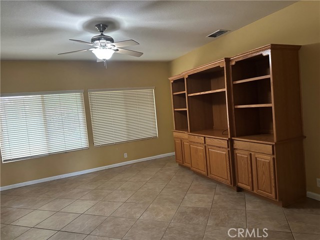 Detail Gallery Image 9 of 27 For 3533 San Isidro, Merced,  CA 95348 - 3 Beds | 2 Baths