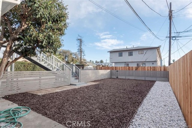 Detail Gallery Image 7 of 35 For 1613 West Bld, Los Angeles,  CA 90019 - 3 Beds | 2/1 Baths