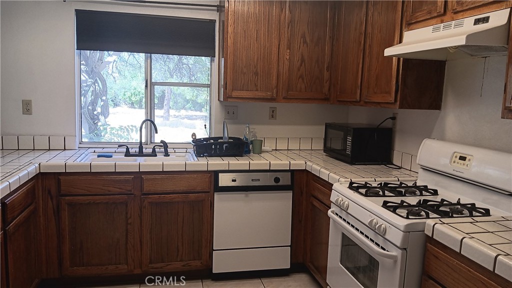 MLS #SR25235317 image #4