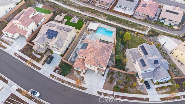 Detail Gallery Image 35 of 42 For 2437 Sierra Bella Dr, Corona,  CA 92882 - 5 Beds | 4/1 Baths