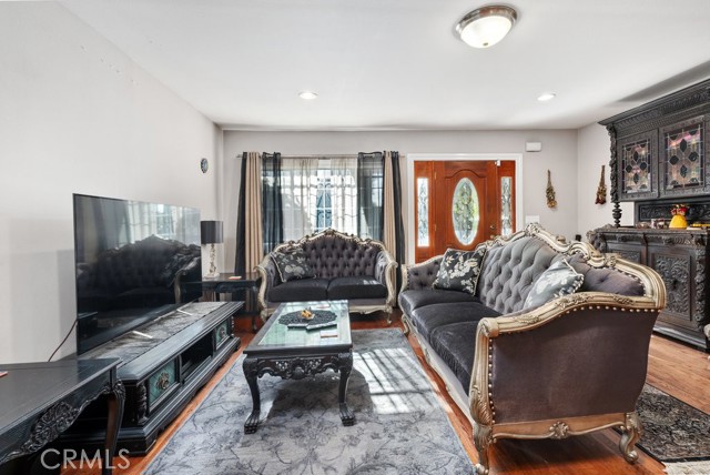 1417 W Gage Avenue, Los Angeles CA: https://media.crmls.org/medias/1234a8f5-789c-4145-b74c-3b4fd59712d4.jpg