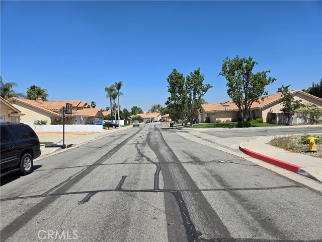 Detail Gallery Image 7 of 30 For 2121 Begonia Ct, Hemet,  CA 92545 - 4 Beds | 2 Baths