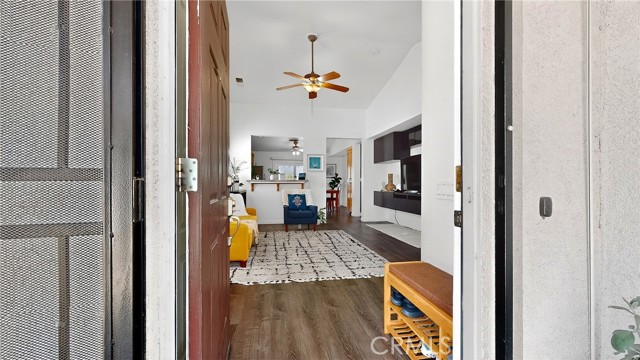 Detail Gallery Image 4 of 47 For 2368 Hearthsong Ct, Riverbank,  CA 95367 - 3 Beds | 2 Baths