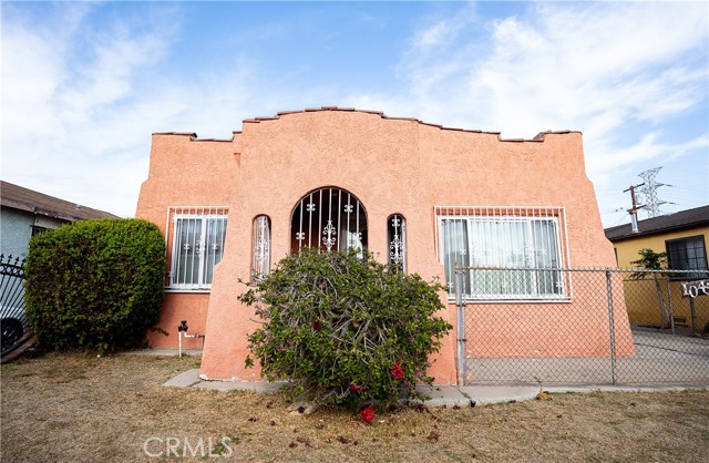 Detail Gallery Image 1 of 32 For 1045 W 99th St, Los Angeles,  CA 90044 - 3 Beds | 2 Baths