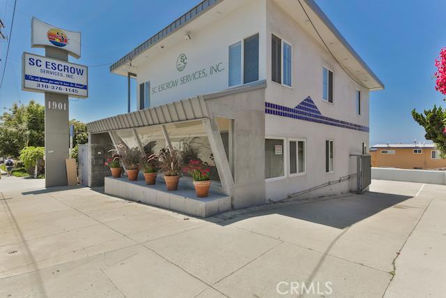 1901 Pacific Coast, Hermosa Beach, California 90254, 2 Bedrooms Bedrooms, ,2 BathroomsBathrooms,Residential,Sold,Pacific Coast,SB15166851