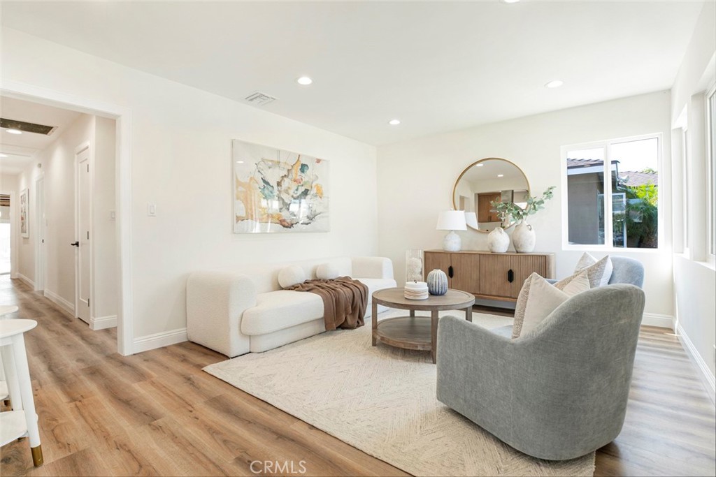 MLS #GD25182728 img 3