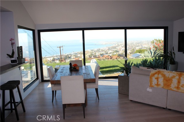 Front Image Thumbnail for CRSB26025394