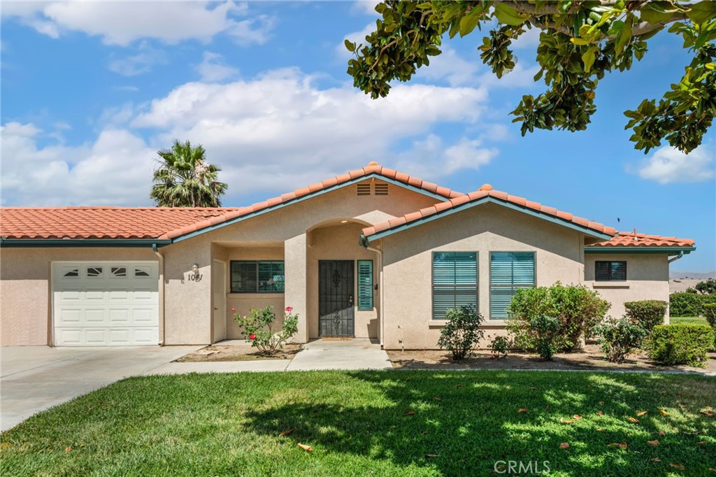 1041 Mountain View