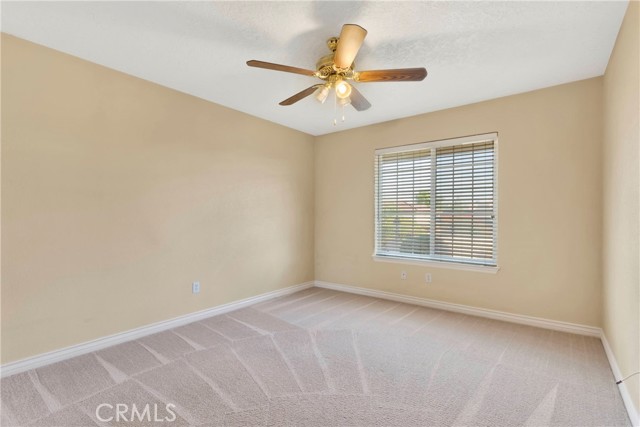 Detail Gallery Image 33 of 59 For 18496 Menahka Ct, Apple Valley,  CA 92307 - 3 Beds | 2/1 Baths