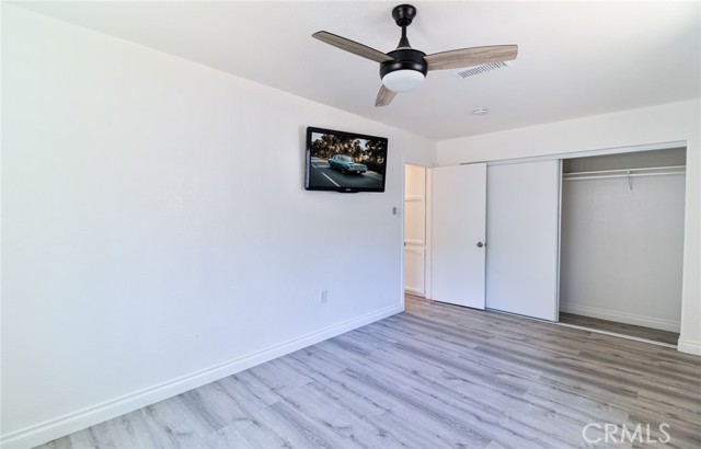 17300 Grand Avenue, Lake Elsinore CA: https://media.crmls.org/medias/1238622a-f73c-458b-8c7a-b56aa3b68a70.jpg