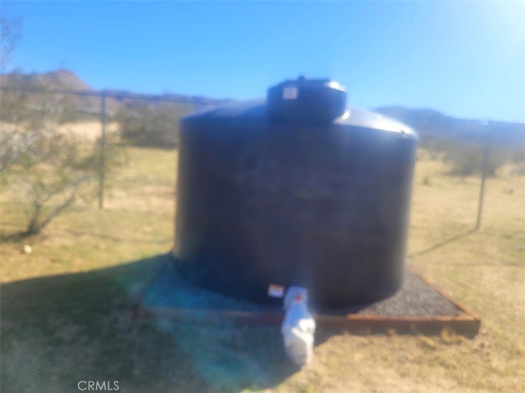 https://media.crmls.org/medias/12388975-69a1-4491-8e91-754a7e0d45b9.jpg?preset=X-Large