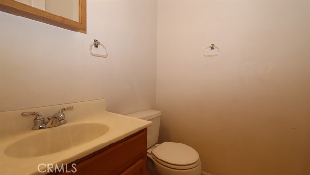 Detail Gallery Image 12 of 25 For 15905 Anderson Way, Cobb,  CA 95426 - 3 Beds | 2/1 Baths