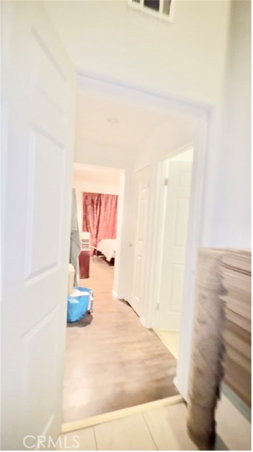 Detail Gallery Image 3 of 27 For 16937 Jurassic Pl, Victorville,  CA 92394 - 4 Beds | 3 Baths