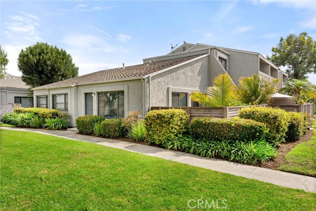 MLS# OC23146675