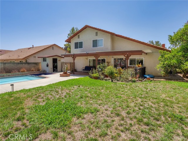 10634 Deering Avenue photo 47