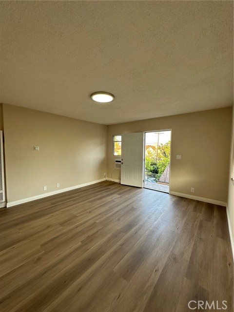 114 S 6TH ST, Alhambra CA: https://media.crmls.org/medias/123b1e6d-7293-483d-8cde-85d625c6a23b.jpg