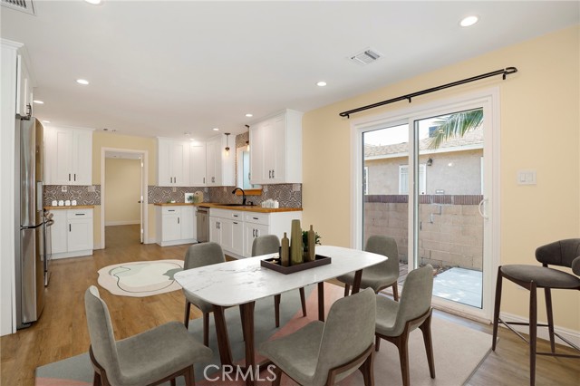 4317 W 166th Street, Lawndale CA: https://media.crmls.org/medias/123b2e0d-2d7b-40e6-b05d-43b193a22650.jpg