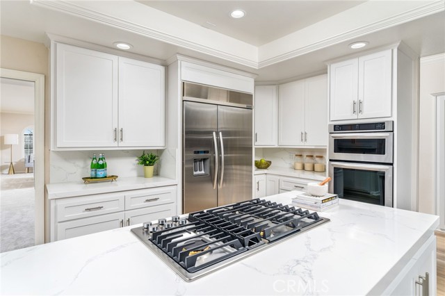Detail Gallery Image 17 of 56 For 1187 Edinburgh Rd, San Dimas,  CA 91773 - 5 Beds | 4 Baths