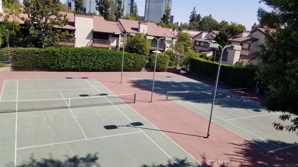 https://media.crmls.org/medias/123b7dde-c2b4-4721-8540-708ea5f55121.jpg?preset=X-Large
