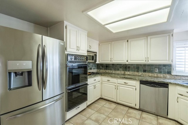 3616 Elm Avenue, Manhattan Beach, California 90266, 3 Bedrooms Bedrooms, ,2 BathroomsBathrooms,Residential,Sold,Elm,SB22239127