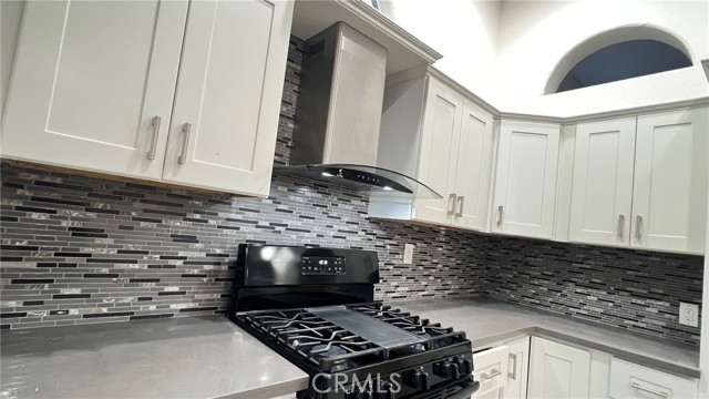 Detail Gallery Image 6 of 17 For 25966 via Oro, Loma Linda,  CA 92354 - 3 Beds | 2 Baths