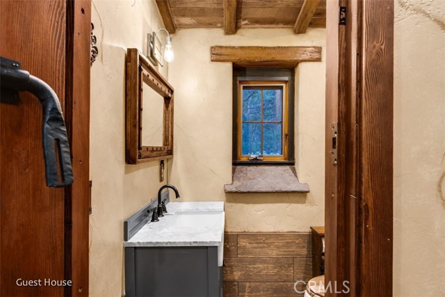 Detail Gallery Image 53 of 60 For 29162 Bald Eagle Ridge Rd, Lake Arrowhead,  CA 92352 - 7 Beds | 7/3 Baths