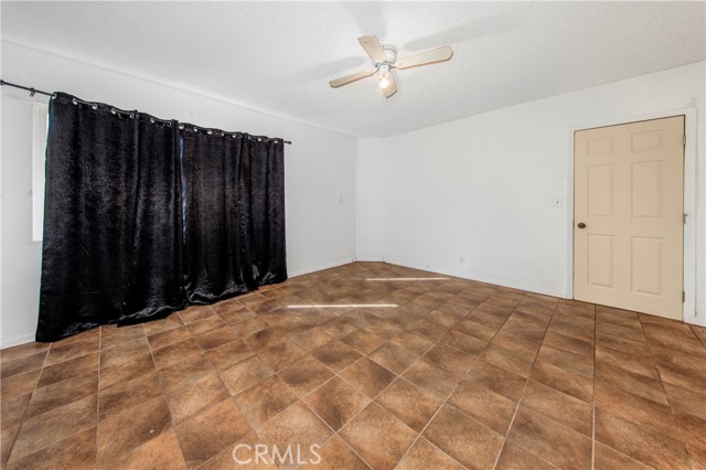 Detail Gallery Image 18 of 46 For 12509 9th Ave, Victorville,  CA 92395 - 4 Beds | 2 Baths