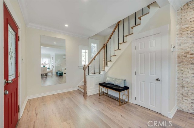Detail Gallery Image 4 of 33 For 624 Cedar Ave, Long Beach,  CA 90802 - 3 Beds | 2 Baths