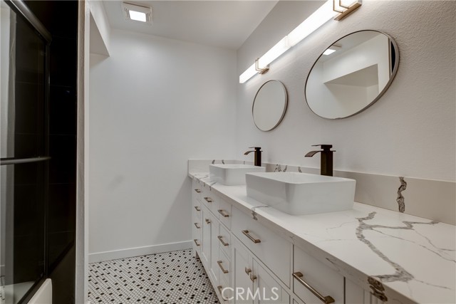 Detail Gallery Image 2 of 16 For 1742 Sinaloa #329,  Simi Valley,  CA 93065 - 2 Beds | 2 Baths