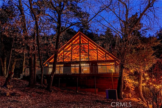 Detail Gallery Image 48 of 51 For 5522 Acorn, Wrightwood,  CA 92397 - 1 Beds | 1/1 Baths