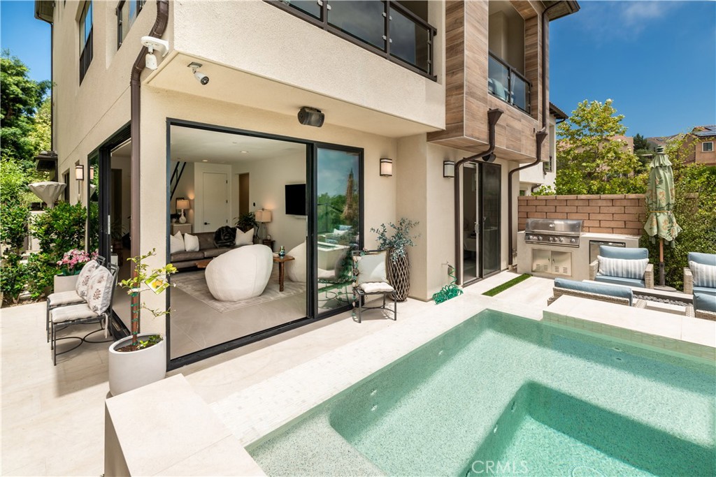 MLS #OC25256638 image #13