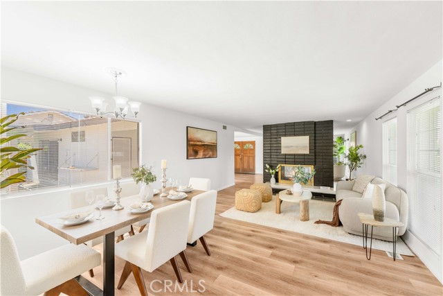 448 E Sandra Avenue, Arcadia CA: https://media.crmls.org/medias/1240079f-1ef7-4e16-afb6-0c276b81d352.jpg