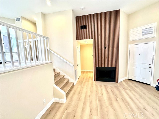 505 Marinella Aisle, Irvine CA: https://media.crmls.org/medias/12400802-3b15-41f1-b10b-9dc6a7725488.jpg