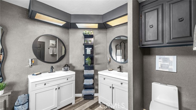 Detail Gallery Image 15 of 35 For 23301 Ridge Route Dr #95,  Laguna Hills,  CA 92653 - 3 Beds | 2 Baths