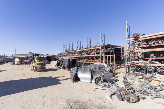 42052 3rd Street, Lancaster, California 93535, ,Commercial Lease,For Rent,42052 3rd Street,CRBB24251746