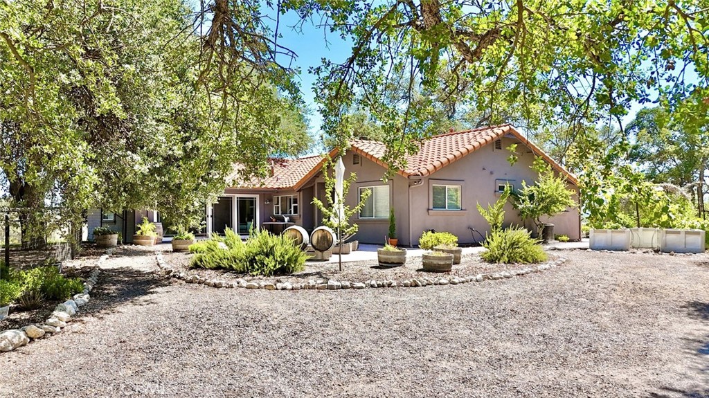 53600 Bradley Lockwood Road