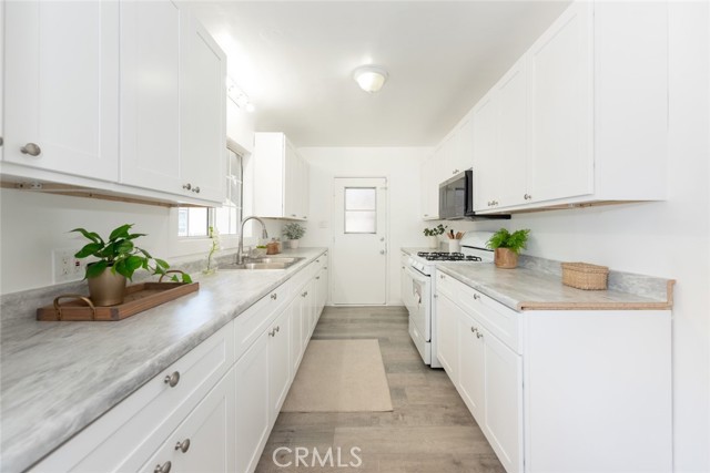 1949 Lancewood Avenue, Hacienda Heights CA: https://media.crmls.org/medias/12407a3c-4585-4b3f-865d-3754440782a0.jpg