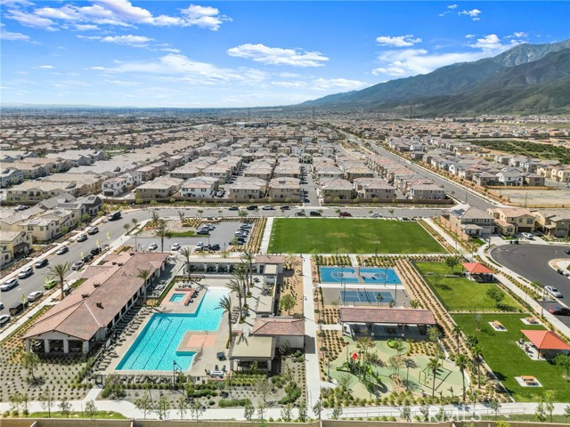 Detail Gallery Image 51 of 59 For 16776 Tulip Tree Street, Fontana,  CA 92336 - 5 Beds | 4 Baths