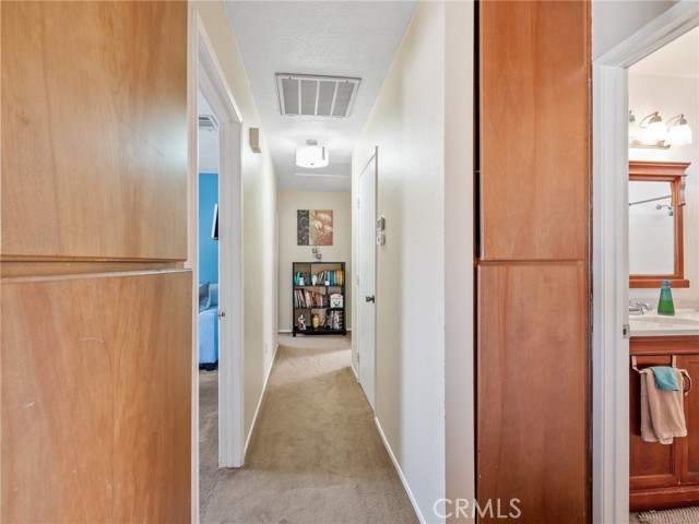 Detail Gallery Image 25 of 40 For 13397 Applewood Rd, Apple Valley,  CA 92308 - 3 Beds | 2 Baths