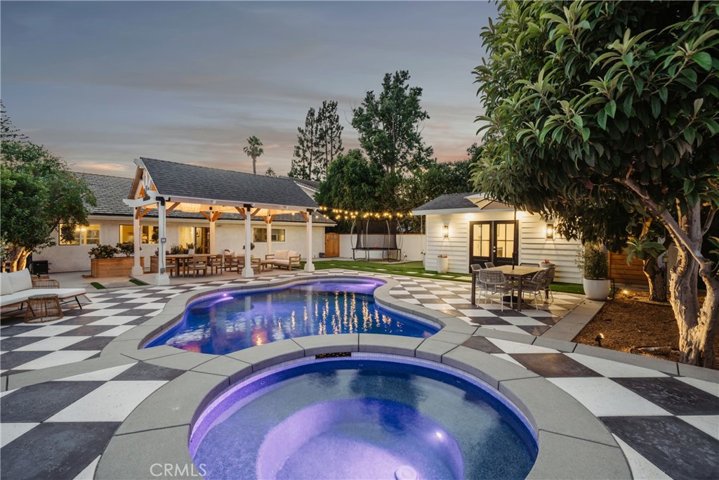 12415f54 39dc 4190 8c03 3811ceb8ca24