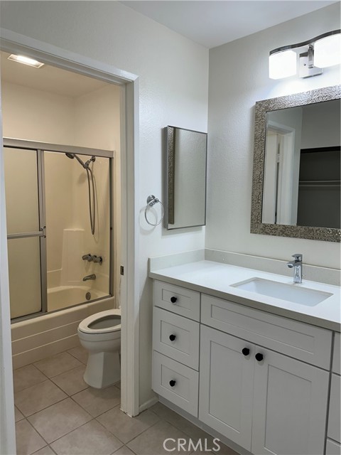 Detail Gallery Image 8 of 11 For 941 W Carson St #206,  Torrance,  CA 90502 - 2 Beds | 2 Baths